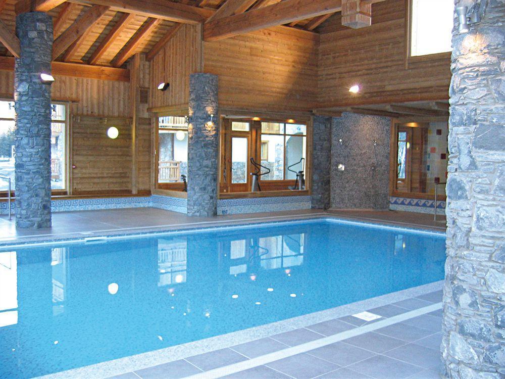 Lagrange Vacances Le Hameau Du Rocher Blanc 세르 슈발리에 외부 사진